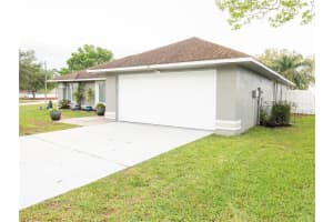 125 Battlegrove Dr, Davenport, FL 33837, Sold 05/09/22