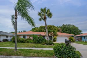 2320 CASS ST, SARASOTA, FL 34231 Sold 03/08/23