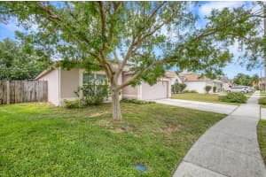 317 CARDIFF AVE, DAVENPORT, FL 33897 Sold 08/05/22