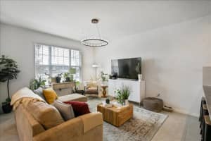 10075 Randal Walk St, Orlando, FL 32832, Sold 05/25/22