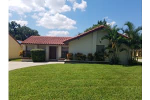 8212 Saragoza Ct, Orlando, FL 32836, Sold 04/21/22