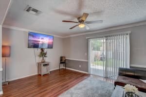 537 Shadow Glen Pl, Winter Springs, FL 32708, Sold 05/16/22