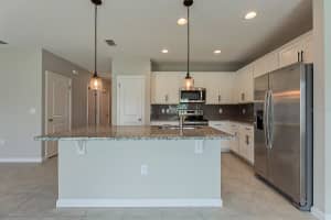 711 Jefferson St, Davenport, FL 33837, Sold 06/22/22