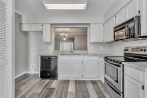 555 Shadow Glen Pl, Winter Springs, FL 32708, Sold 05/10/22