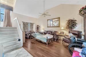 479 Autumn Oaks Pl, Lake Mary, FL 32746, Sold 05/24/22