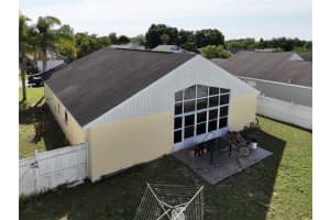 404 St Anns Dr, Winter Haven, FL 33884, Sold 05/16/22