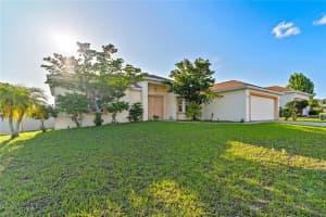 1511 Merrimack Pkwy, Davenport, FL 33837, Sold 06/03/22
