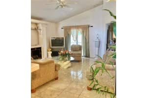 33 Sura Blvd, Orlando, FL 32809, Sold 05/11/22