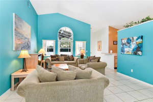 235 Riggs Cir, Davenport, FL 33897, Sold 05/27/22