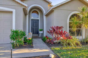 117 Brushcreek Dr, Sanford, FL 32771, Sold 04/29/22