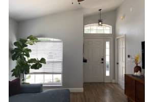 743 Sonja Cir, Davenport, FL 33897, Sold 06/30/22