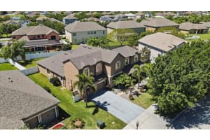2804 LAFAYETTE TRACE DR, SAINT CLOUD, FL 34772 Sold 11/14/22