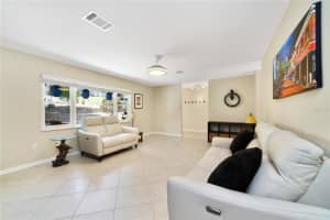 1850 Hilltop Dr, Mt Dora, FL 32757, Sold 05/23/22