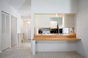 7797 Murcott Cir, Orlando, FL 32835, Sold 05/13/22