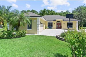 2096 Wild Oak Ct, Kissimmee, FL 34746, Sold 05/19/22