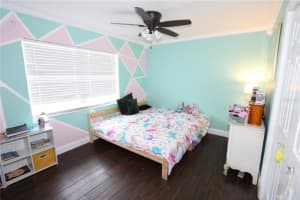 21 Sandalwood Dr, Davenport, FL 33837, Sold 06/13/22