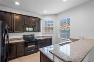 10024 Madison Banks St, Orlando, FL 32827, Sold 04/29/22