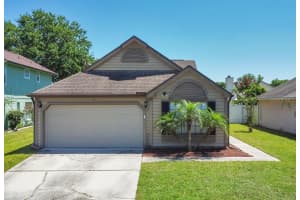 651 Upperriver Ct, Orlando, FL 32828, Sold 05/09/22
