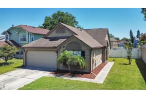 651 Upperriver Ct, Orlando, FL 32828, Sold 05/09/22