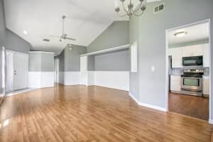 651 Upperriver Ct, Orlando, FL 32828, Sold 05/09/22
