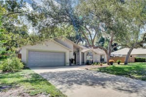 640 Neile Ct, Oviedo, FL 32765, Sold 06/03/22