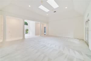 1004 Golf Valley Dr, Apopka, FL 32712, Sold 05/25/22