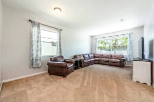 383 Sycamore Springs St, DeBary, FL 32713, Sold 05/25/22