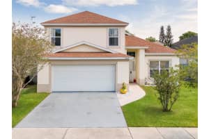 2648 Chatham Cir, Kissimmee, FL 34746, Sold 05/30/22