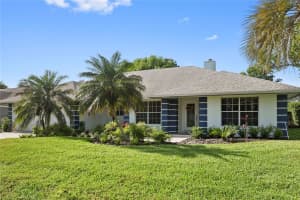 1657 BEAR CROSSING CIR, APOPKA, FL 32703 Sold 07/01/22