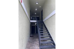 924 Lake Destiny Rd, Altamonte Springs, FL 32714, Sold 05/25/22