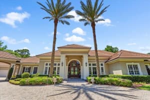 921 Sweetwater Club Blvd, Longwood, FL 32779, Sold 07/07/22