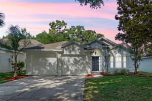 972 N Lake Claire Cir, Oviedo, FL 32765, Sold 06/10/22