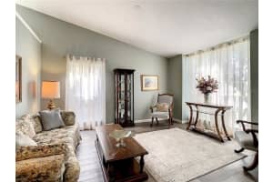 7249 Mardell Ct, Orlando, FL 32835, Sold 06/23/22