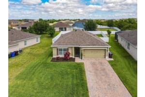 3509 Hook Bill Dr, St Cloud, FL 34772, Sold 05/27/22