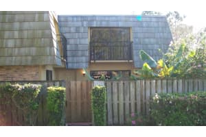 5262 WILLOW CT #525, ORLANDO, FL 32811 Sold 08/02/22