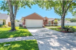 11195 Cypress Leaf Dr, Orlando, FL 32825, Sold 05/31/22