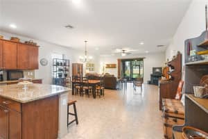 1652 Regal River Cir, Ocoee, FL 34761, Sold 05/25/22