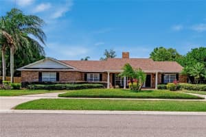 8980 Crichton Wood Ct, Orlando, FL 32819, Sold 05/16/22