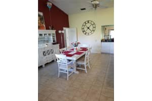6999 Edgeworth Dr, Orlando, FL 32819, Sold 05/10/22