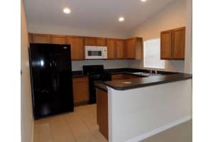 348 Robin Rd, Davenport, FL 33896, Sold 05/20/22