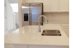 8173 MOSAIC LN, WINTER GARDEN, FL 34787 Sold 07/01/22