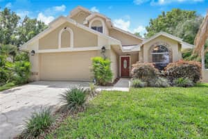 936 Summer Lakes Dr, Orlando, FL 32835, Sold 06/10/22