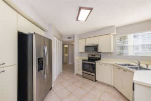 6191 BAHIA DEL MAR BLVD #108, ST PETERSBURG, FL 33715 Sold 09/12/22