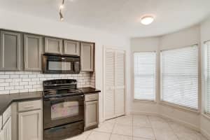 568 Shadow Glen Pl, Winter Springs, FL 32708, Sold 05/16/22
