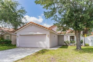 12813 Sophiamarie Loop, Orlando, FL 32828, Sold 06/02/22