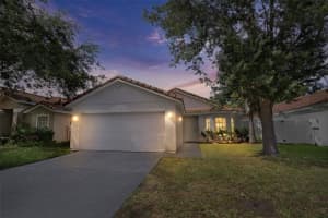 12813 Sophiamarie Loop, Orlando, FL 32828, Sold 06/02/22