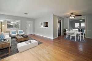 744 HILLTOP CT, MOUNT DORA, FL 32757 Sold 06/30/22
