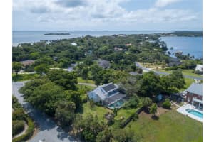 4305 STILL WATERS DR, MERRITT ISLAND, FL 32952 Sold 07/27/22