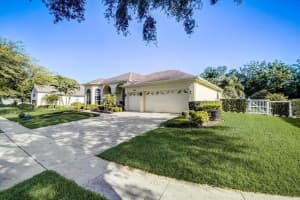 7611 CRAIG CT, ORLANDO, FL 32835 Sold 06/28/22
