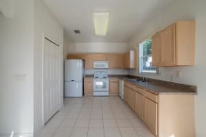 166 AMACA LN, DAVENPORT, FL 33897 Sold 08/01/22